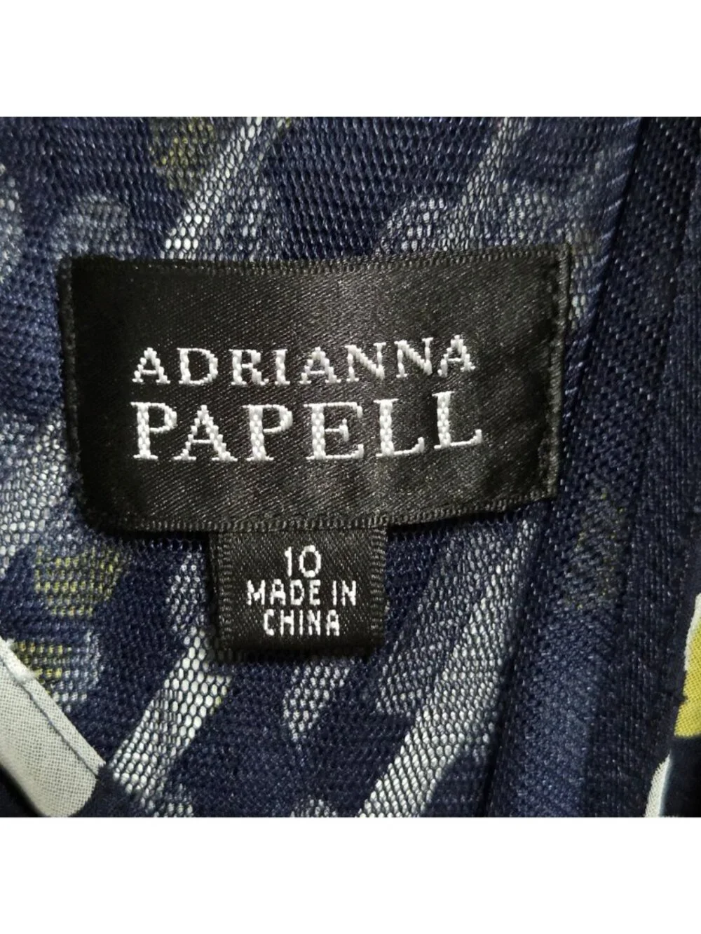 Adrianna Papell lightweight sleeveless